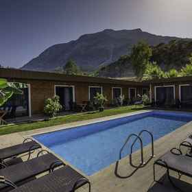 Terra Garden Hotel 1, 酒店 恰克勒尔布扎伊