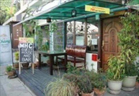 Others Sarnn Sukhumvit 28 (ex Mhc Guesthouse)