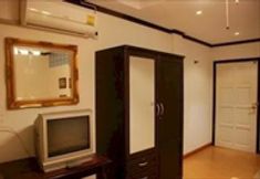 Others 5 Sarnn Sukhumvit 28 (ex Mhc Guesthouse)