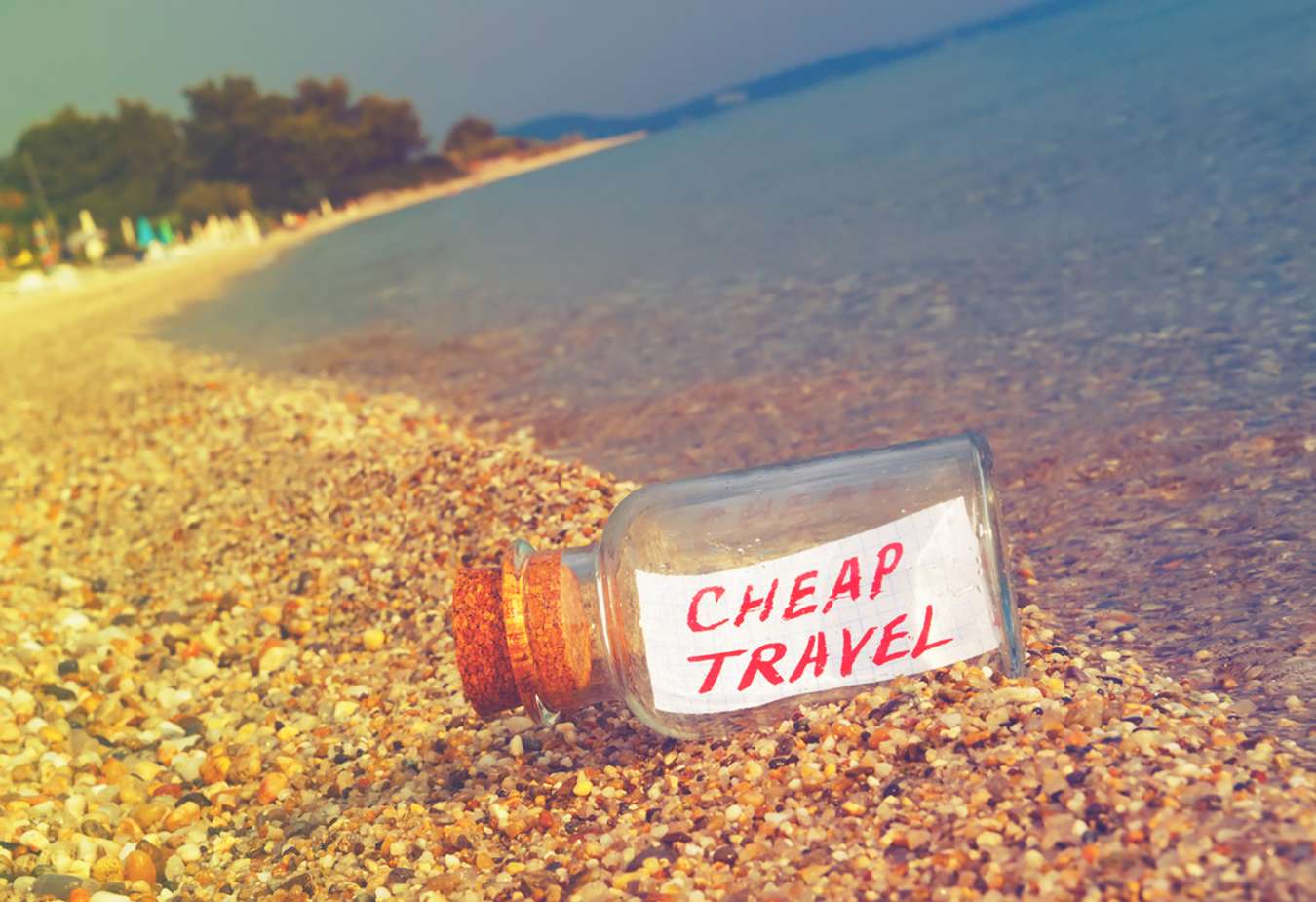 Travel Guide: 7 Ways to Save Money While Traveling