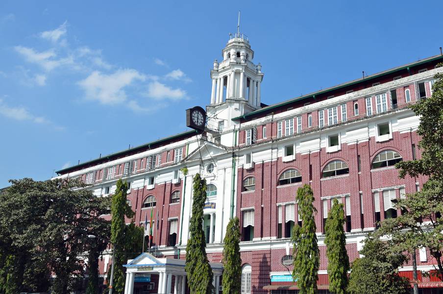 Colonial building in Yangon