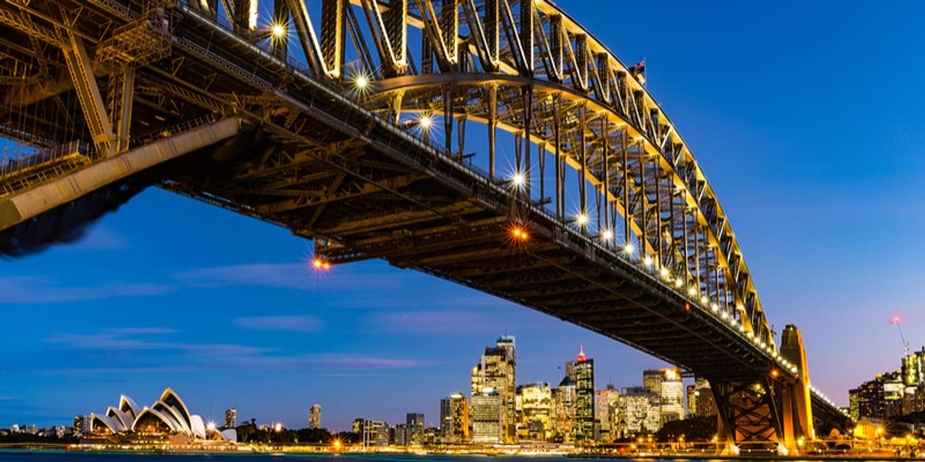 sydney harbor bridge