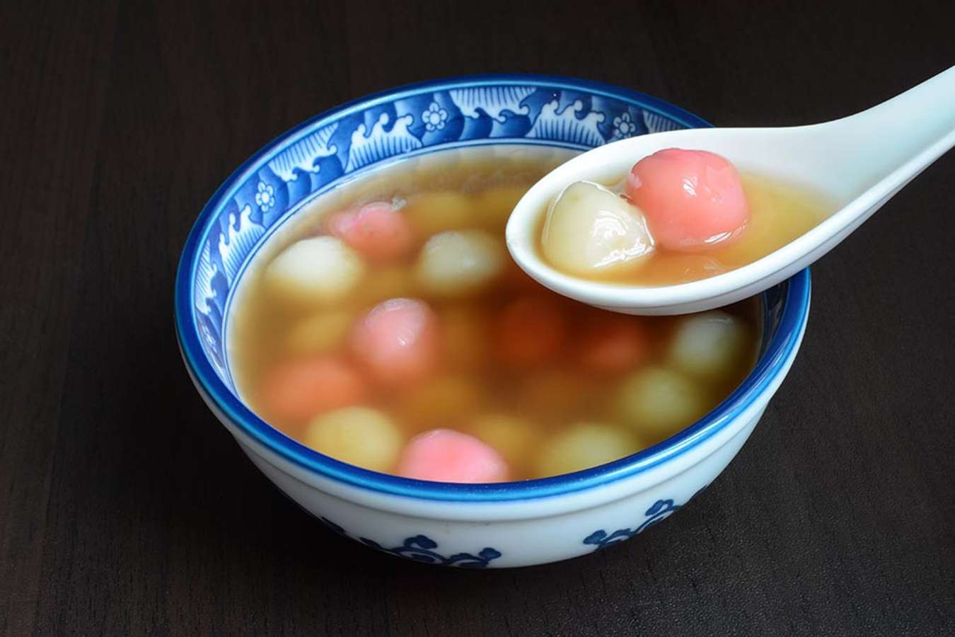 Sweet rice balls