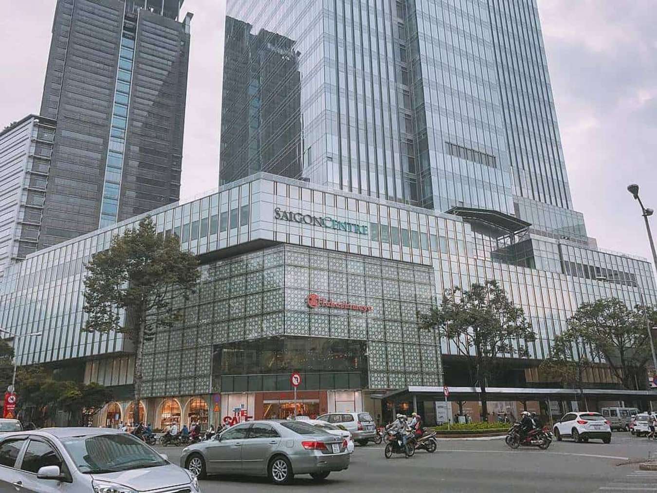 cẩm nang du lịch sài gòn-trung tâm thương mại takashimaya-saigon center