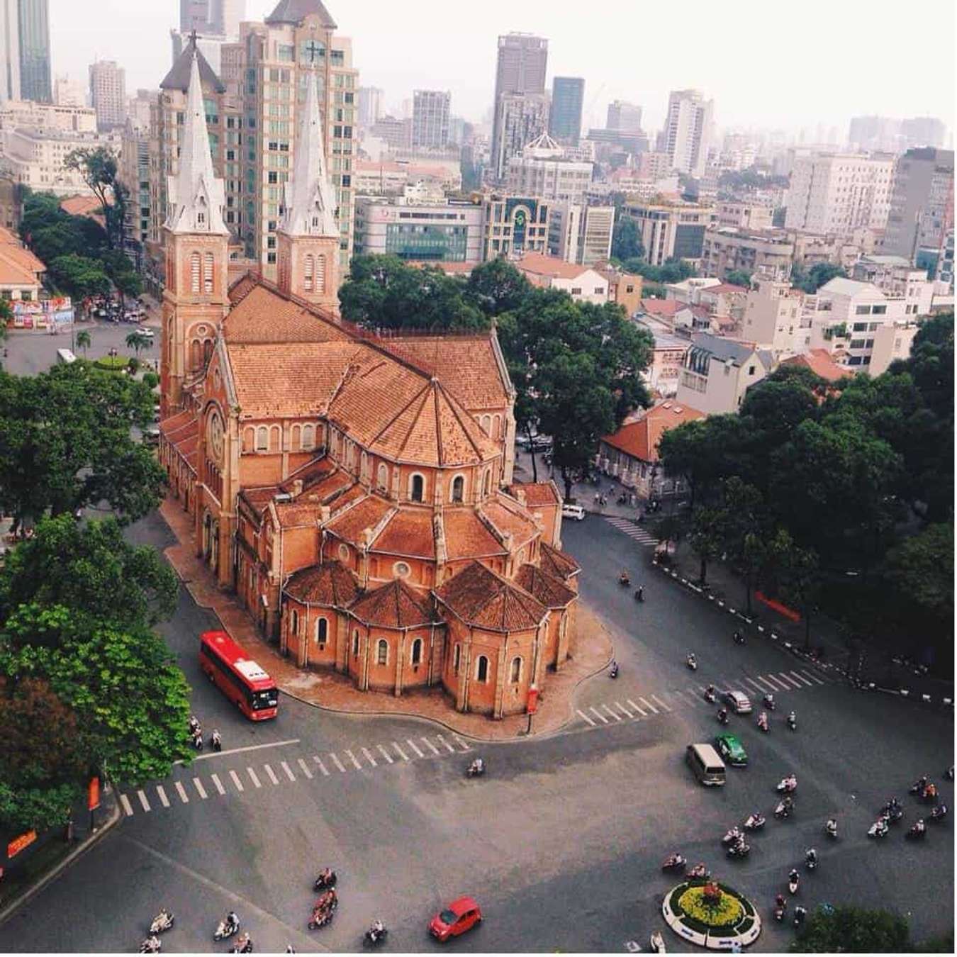 With This Saigon Travel Guide From AZ, You Can Have Fun!