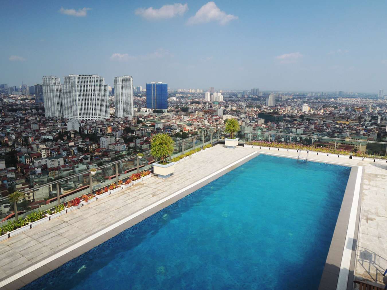 10 Rooftop Hà Nội Sang Chảnh Ngắm Cảnh Đẹp Lung Linh Từ Trên Cao hình 17