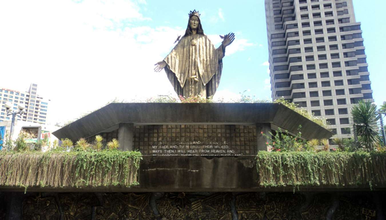 Edsa-Shrine