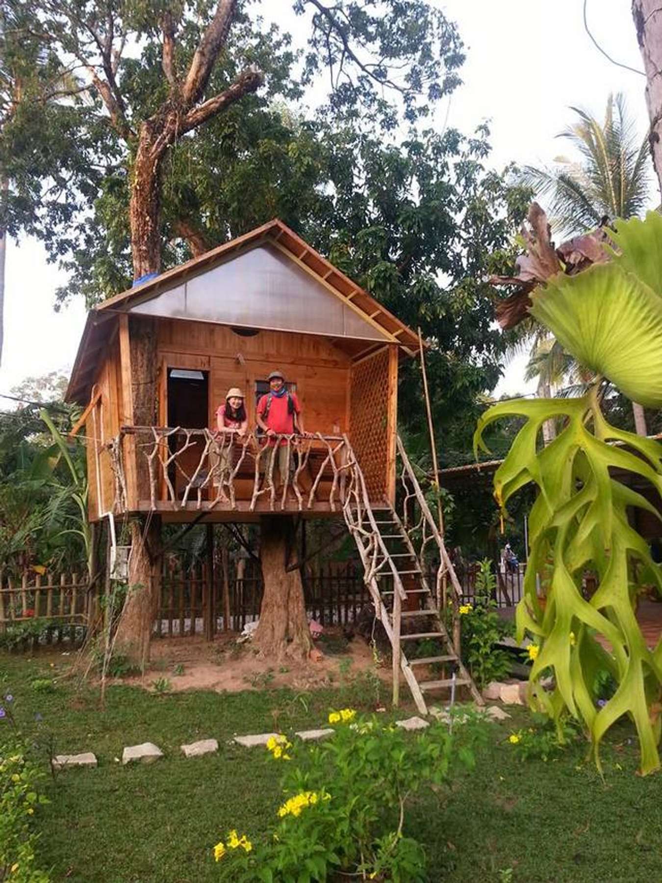 Hè Rồi, An Tâm Tận Hưởng Nắng Vàng Biển Xanh Với List 10 Homestay Biển Chất Lừ Này Đây Hình 2