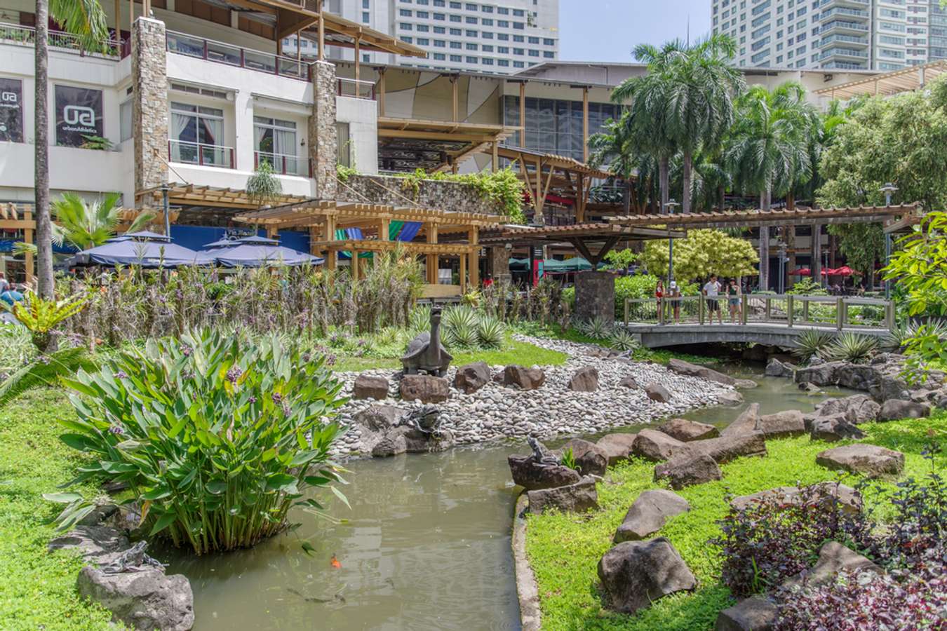 Greenbelt Shopping Mall On Sep 4, 2017 In Makati, Metro Manila