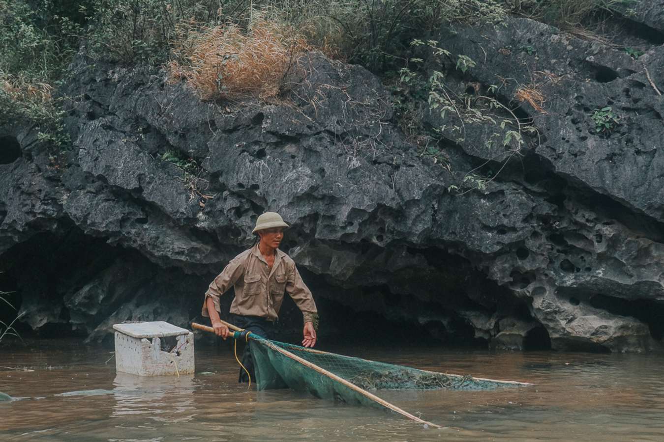 Xiêu lòng trước vẻ đẹp Tam Cốc nguyên sơ và yên bình - Traveloka Golocal 