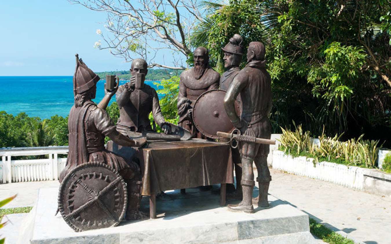 Blood Compact Statue Bohol