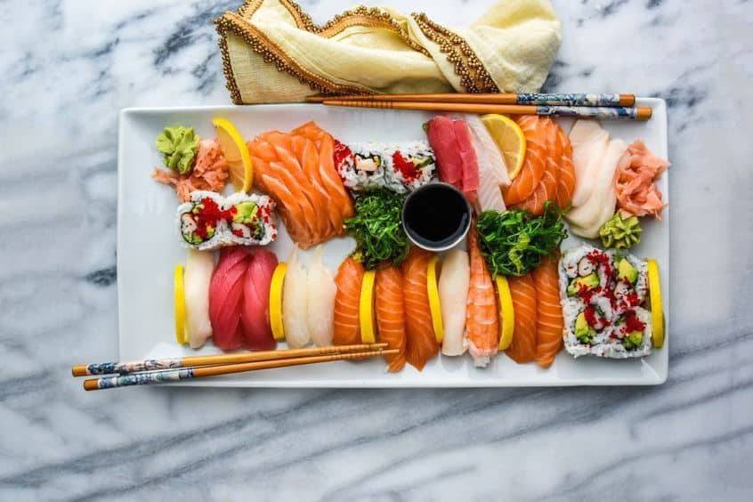 cách ăn sushi