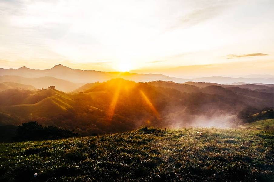 Tuổi trẻ ngại gì mà không trekking Tà Năng - Yaly - Phan Dũng! - Traveloka Golocal 
