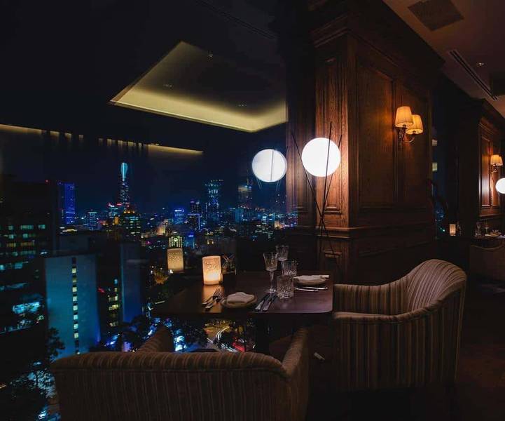 Top 10 nhà hàng sang trọng tại Sài Gòn để đón một Giáng sinh ấm áp 