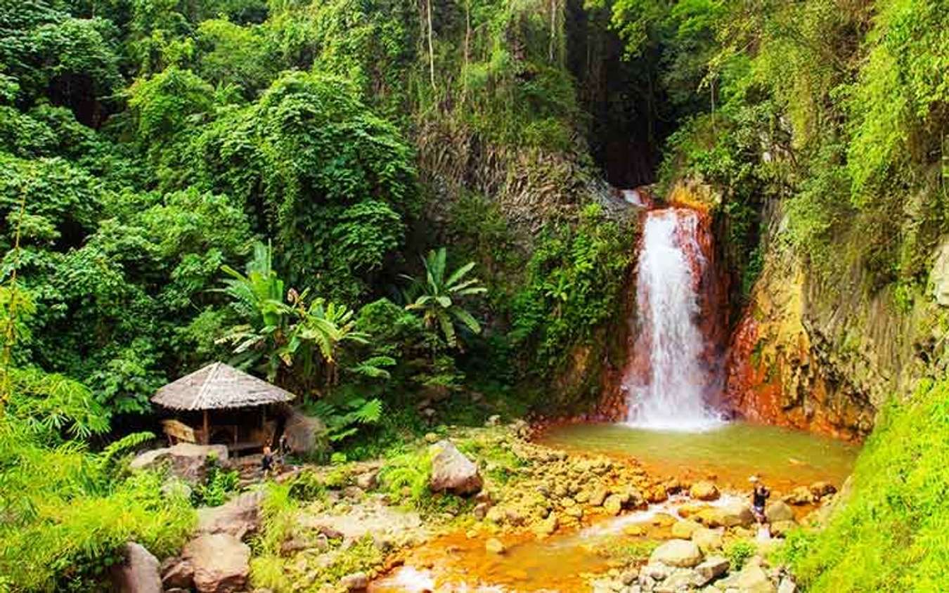 Pulangbato Falls