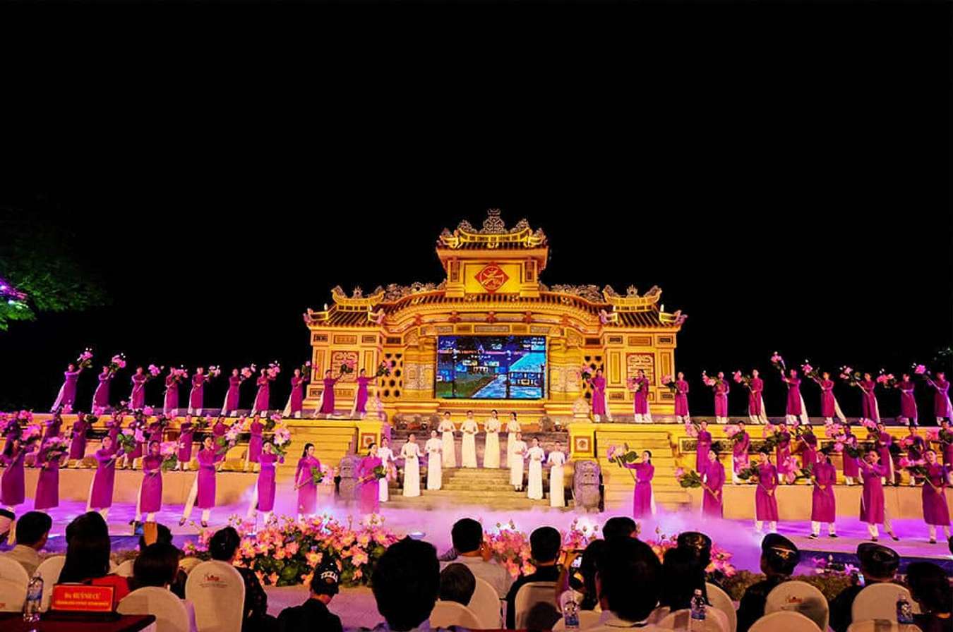 Nếu thích lễ hội thì lên kế hoạch đến Festival Huế 2018 ngay thôi! - Traveloka Golocal 