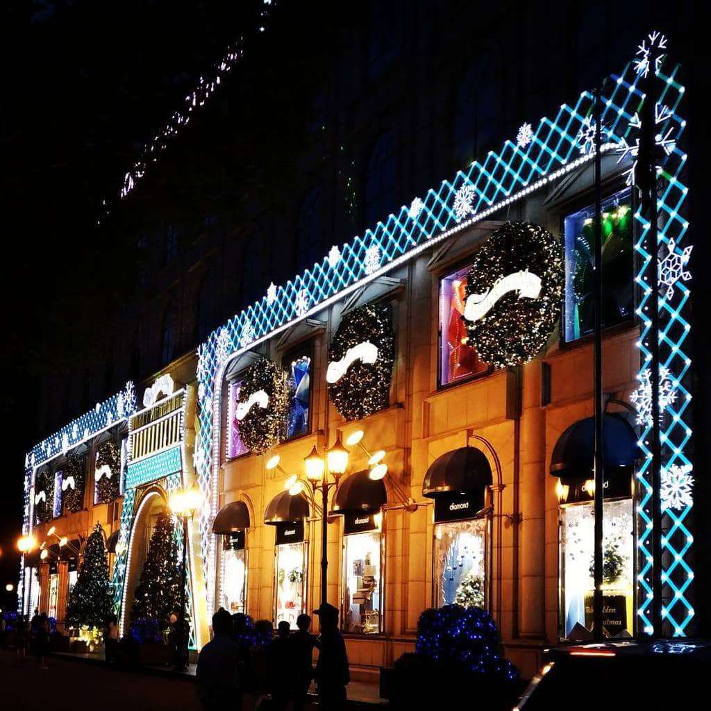 Săn ảnh Giáng sinh ở các trung tâm thương mại Sài Gòn