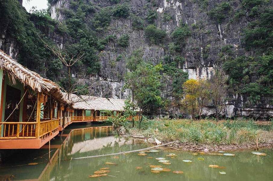 Giải mã sức hút của Tam Cốc Ninh Bình - nơi hội tụ vẻ đẹp bốn phương - Traveloka Golocal 