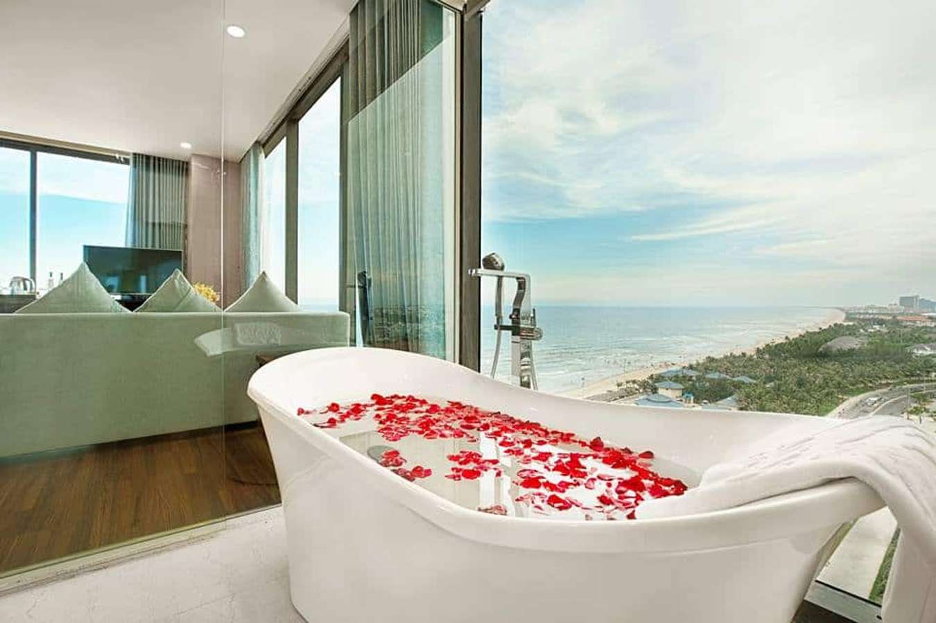 Top 10 khách sạn đẹp ở Đà Nẵng cho bạn thoải mái chụp hình Top 10 Khách Sạn Đẹp Ở Đà Nẵng Cho Bạn Thoải Mái Chụp Hình