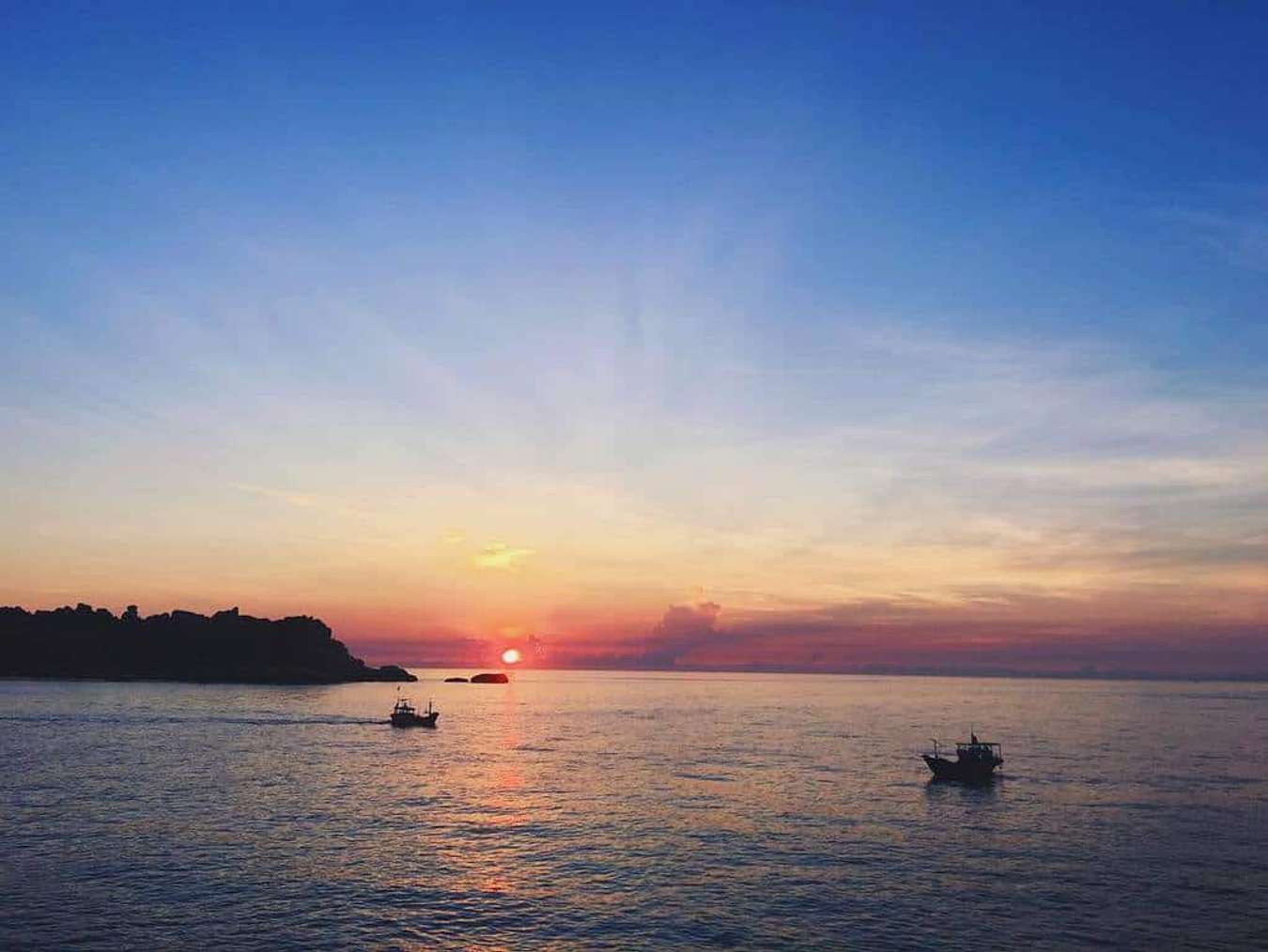 Du lịch biển Việt Nam không thiếu những hòn đảo nên thơ cho một mùa hè tràn ngập 