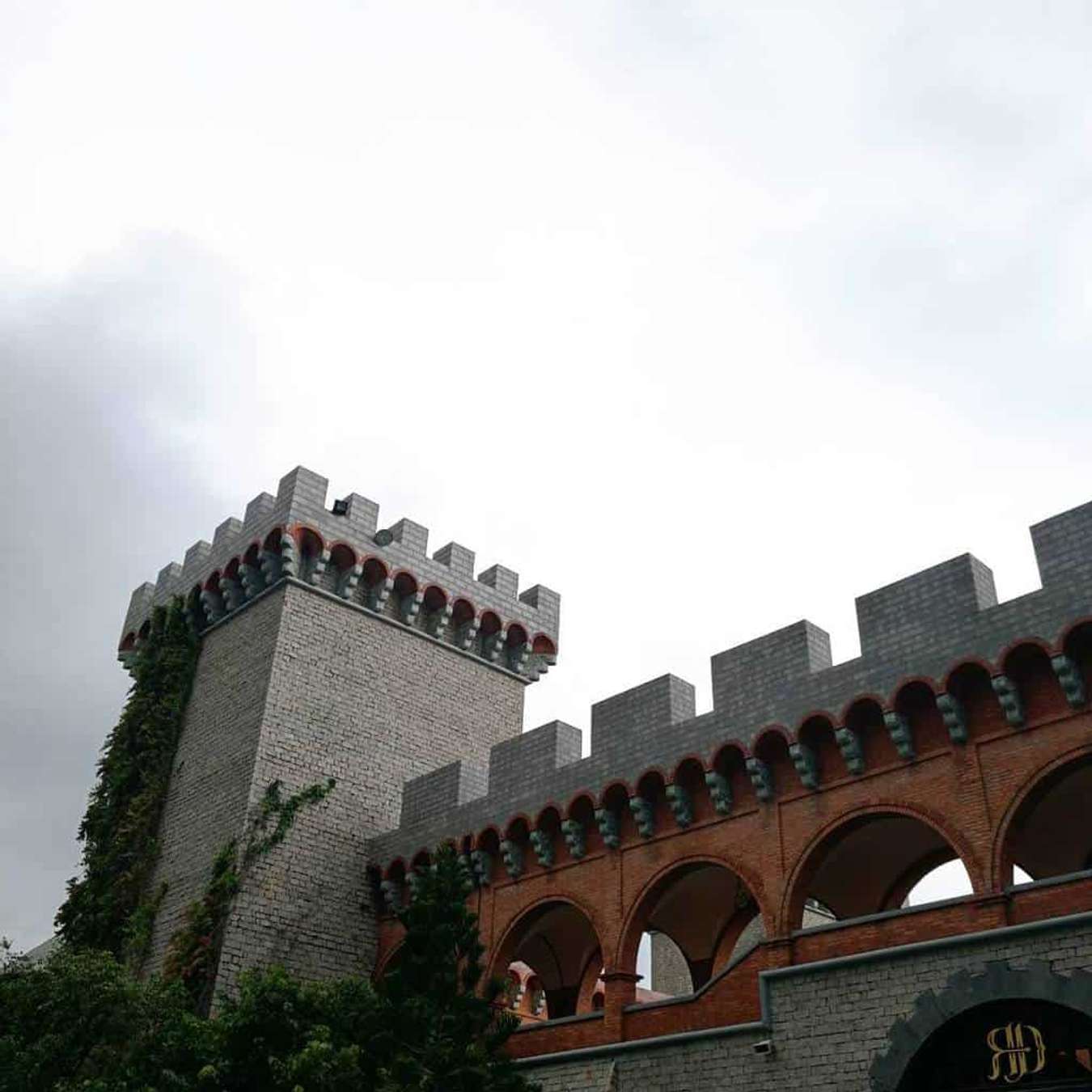 Lâu đài rượu vang RD - địa điểm du lịch Phan Thiết