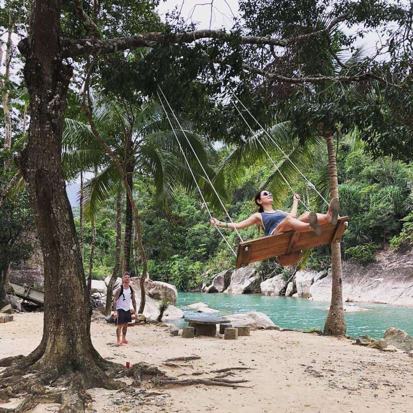 Ngoài bãi biển, Nha Trang còn có 8 địa điểm check-in “vạn người mê” sau đây