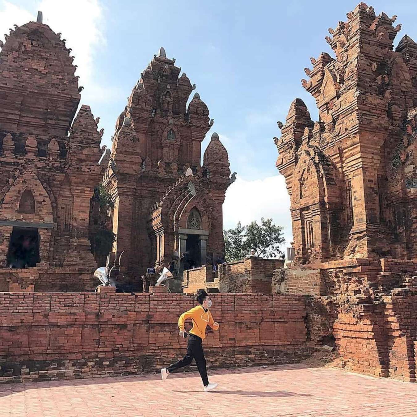 Du lịch Ninh Thuận - Tháp Po Klong Garai