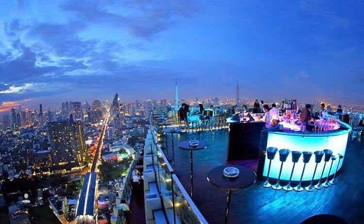 Những khách sạn ở Bangkok có hồ bơi tràn bờ siêu ảo 