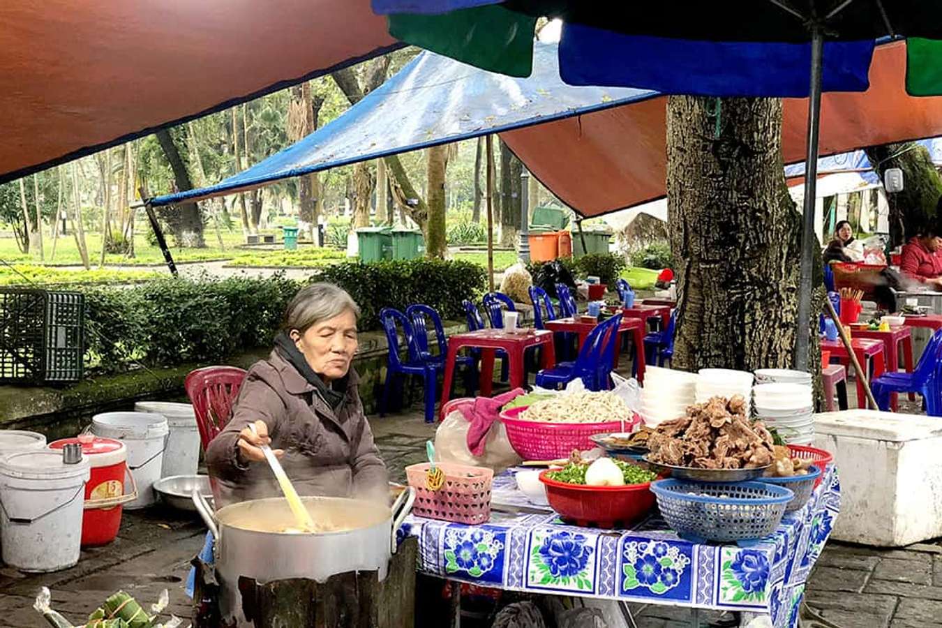 Bánh canh Hàn Thuyên - Ăn gì ở Huế? 