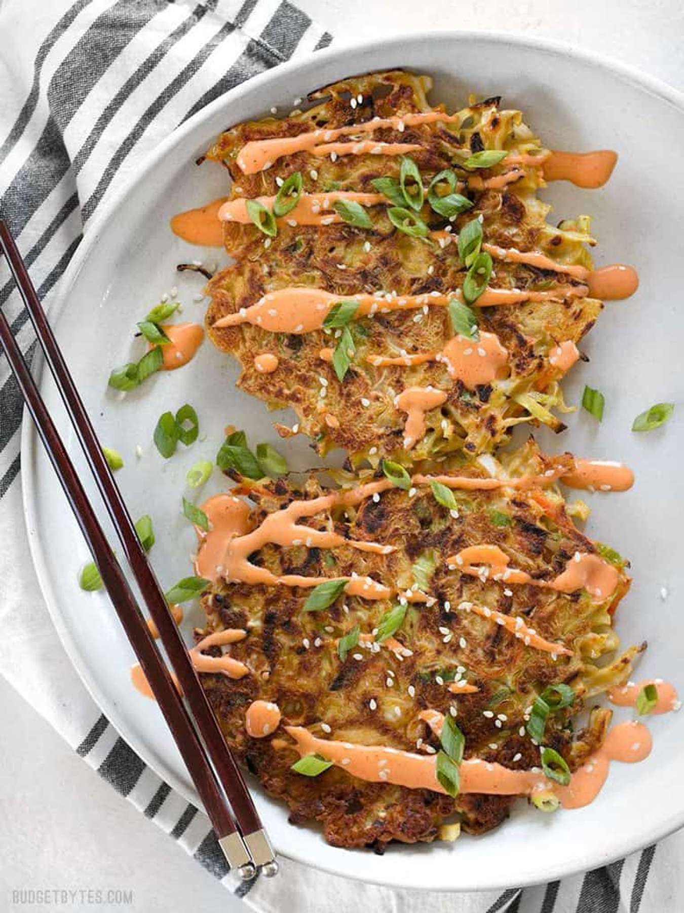 Okonomiyaki – bánh xèo Nhật Bản - món ăn phải thử khi đến Nhật