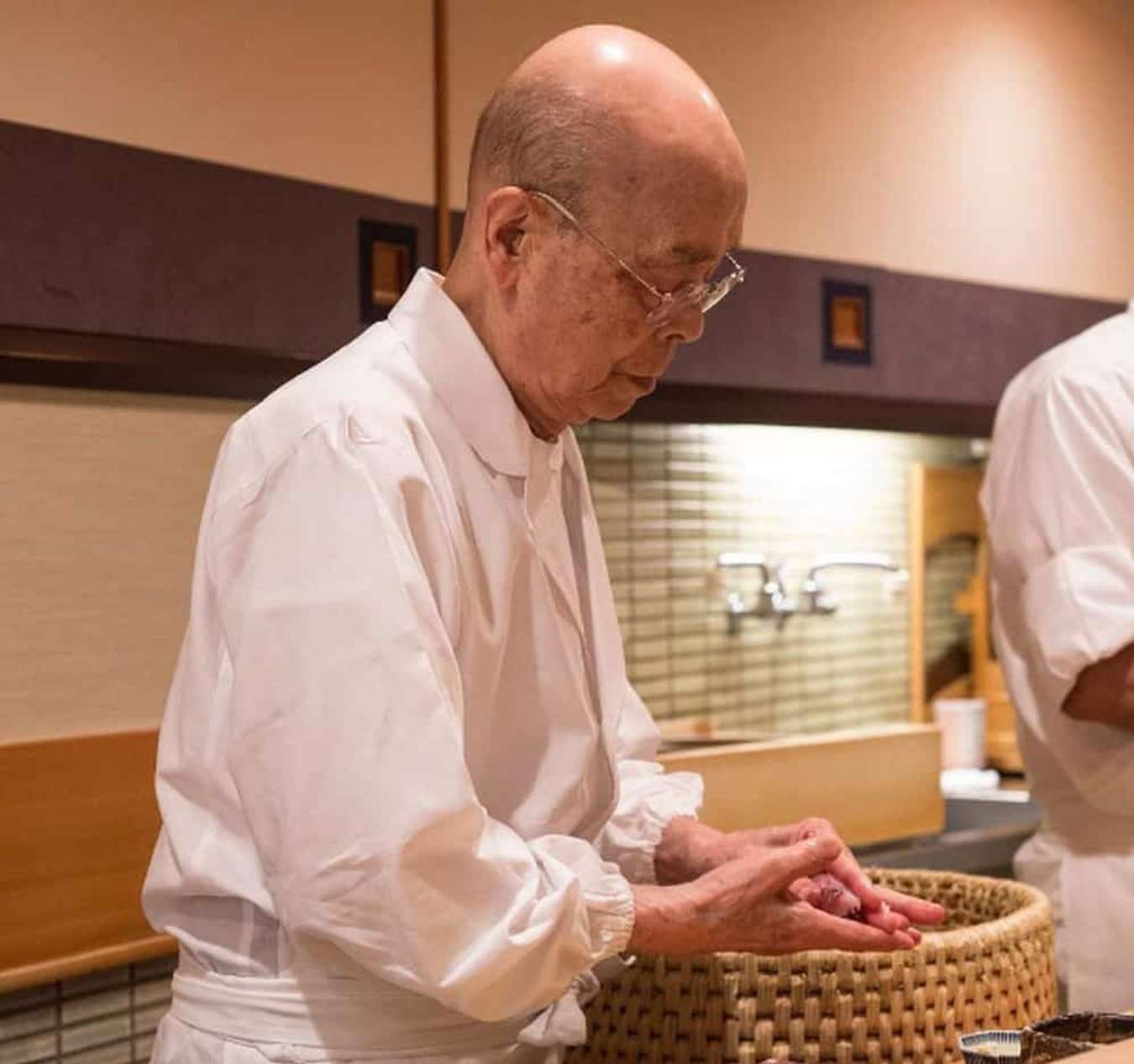 Sukiyabashi Jiro Restaurant - nhà hàng nổi tiếng ở Tokyo