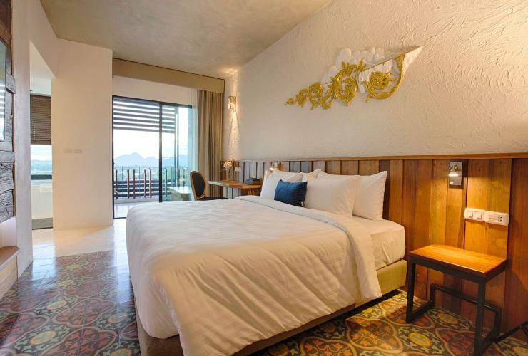 นที เดอะ ริเวอร์ฟร้อนท์ โฮเทล (Natee The Riverfront Hotel Kanchanaburi ) ที่พักกาญจนบุรีริมน้ำ