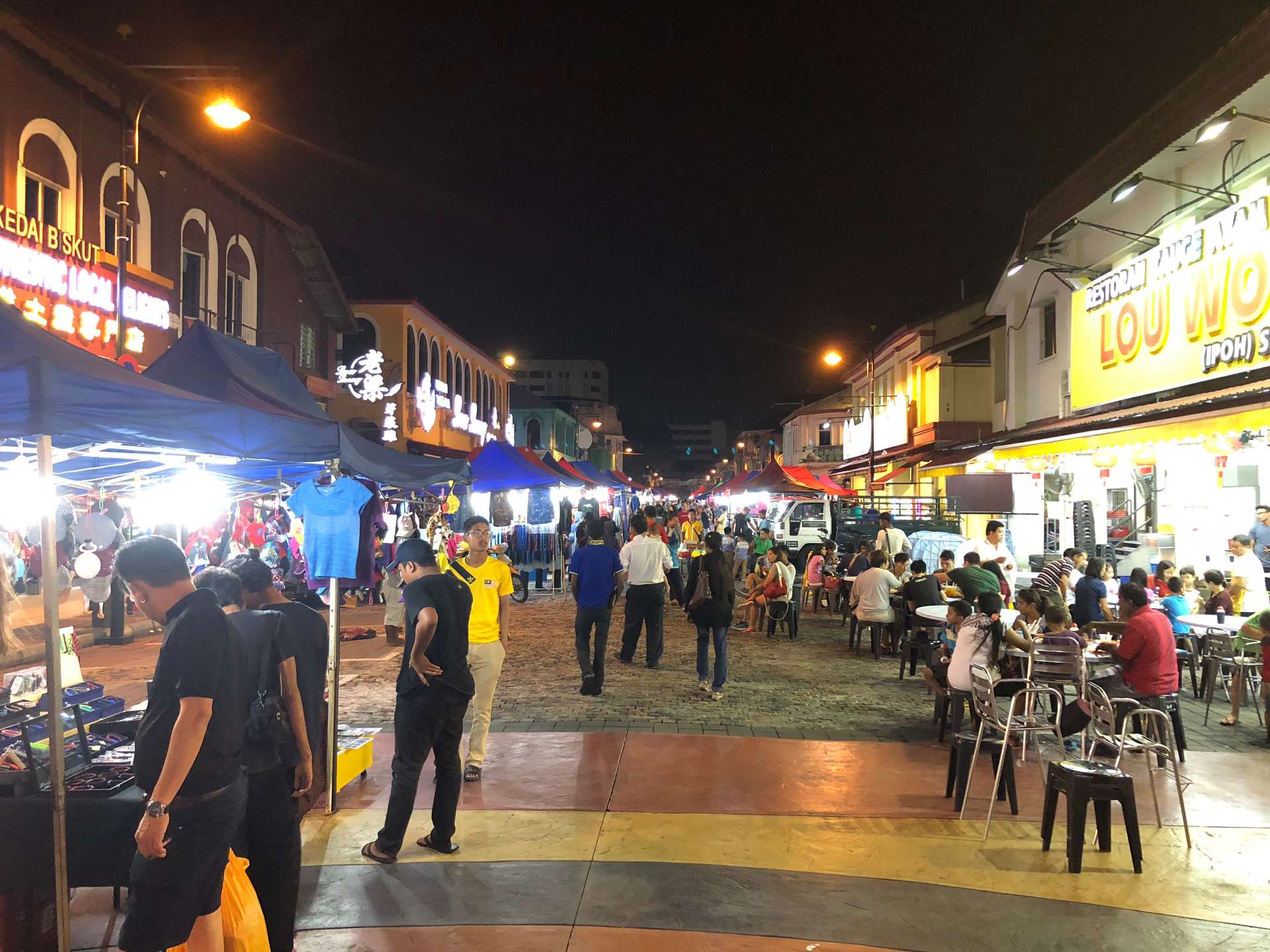 Ipoh night market Cover Story: