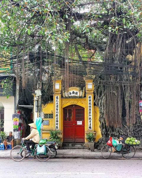 Hà Nội có gì khi nhìn lên cao 3 m
