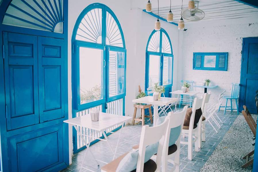 Check-in ngay Santorini Vibes Cafe Hà Nội