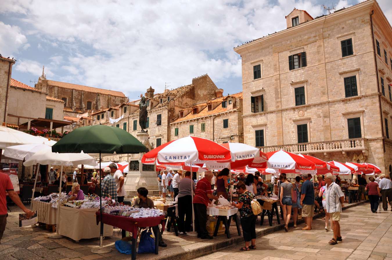 Gundulic Square market Dubrovnik