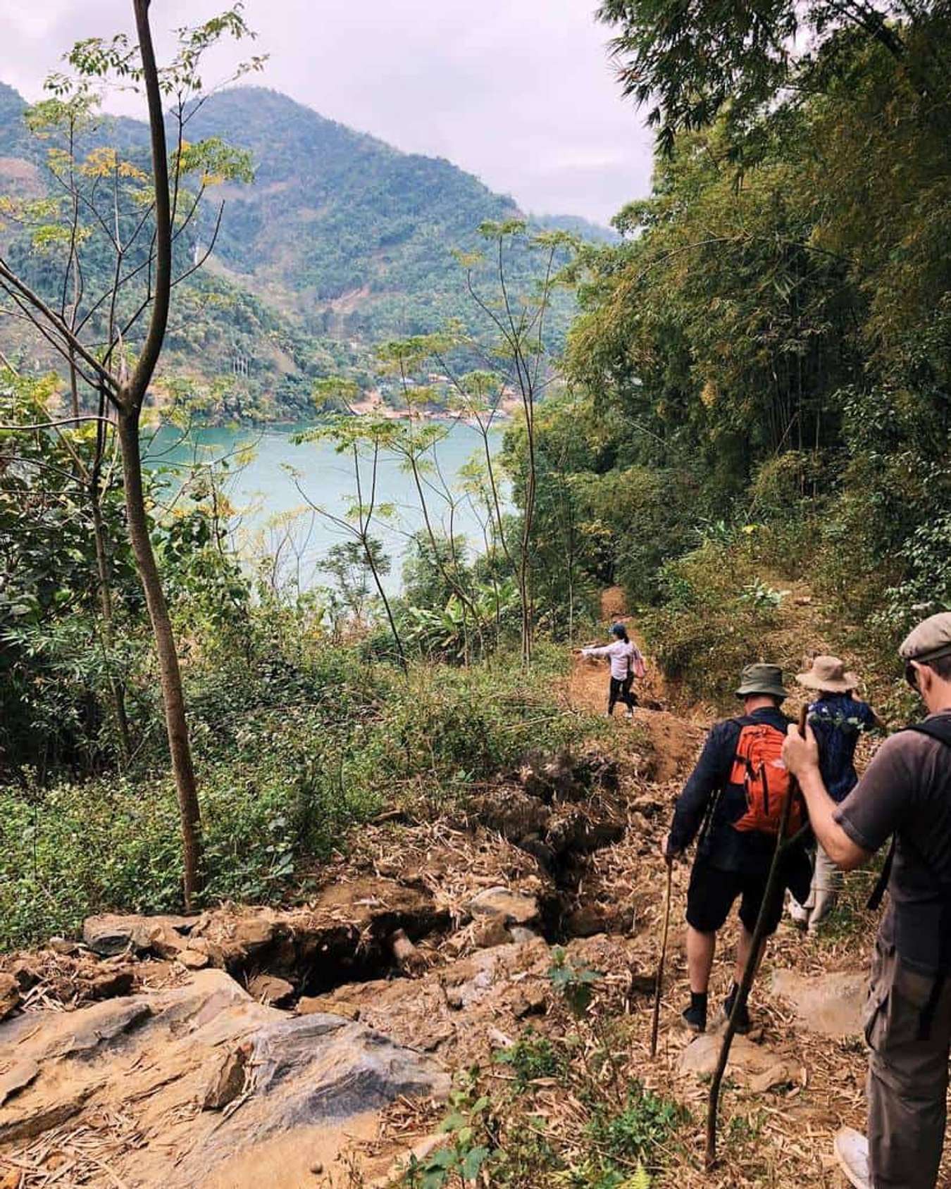 điểm du lịch gần hà nội-Đà Bắc-Hòa Bình