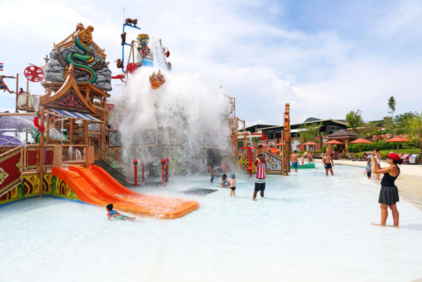 สวนน้ำรามายณะ พัทยา (Ramayana Waterpark Pattaya) - สถานที่เที่ยวชลบุรี