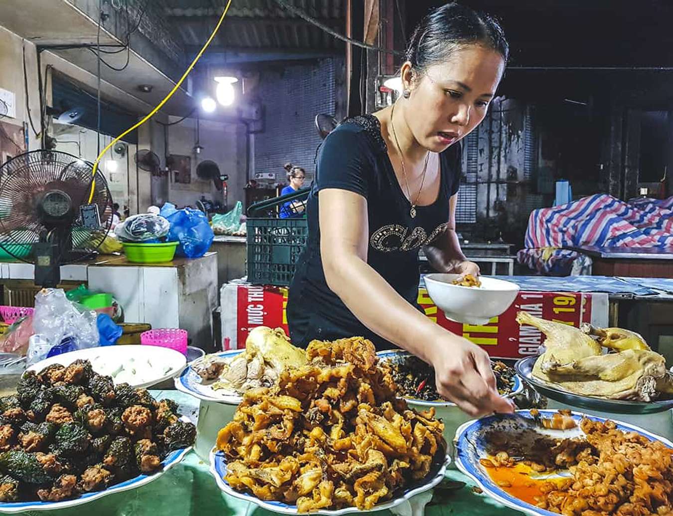 ăn gì ở hạ long-Bún hải sản chợ Loong Toòng