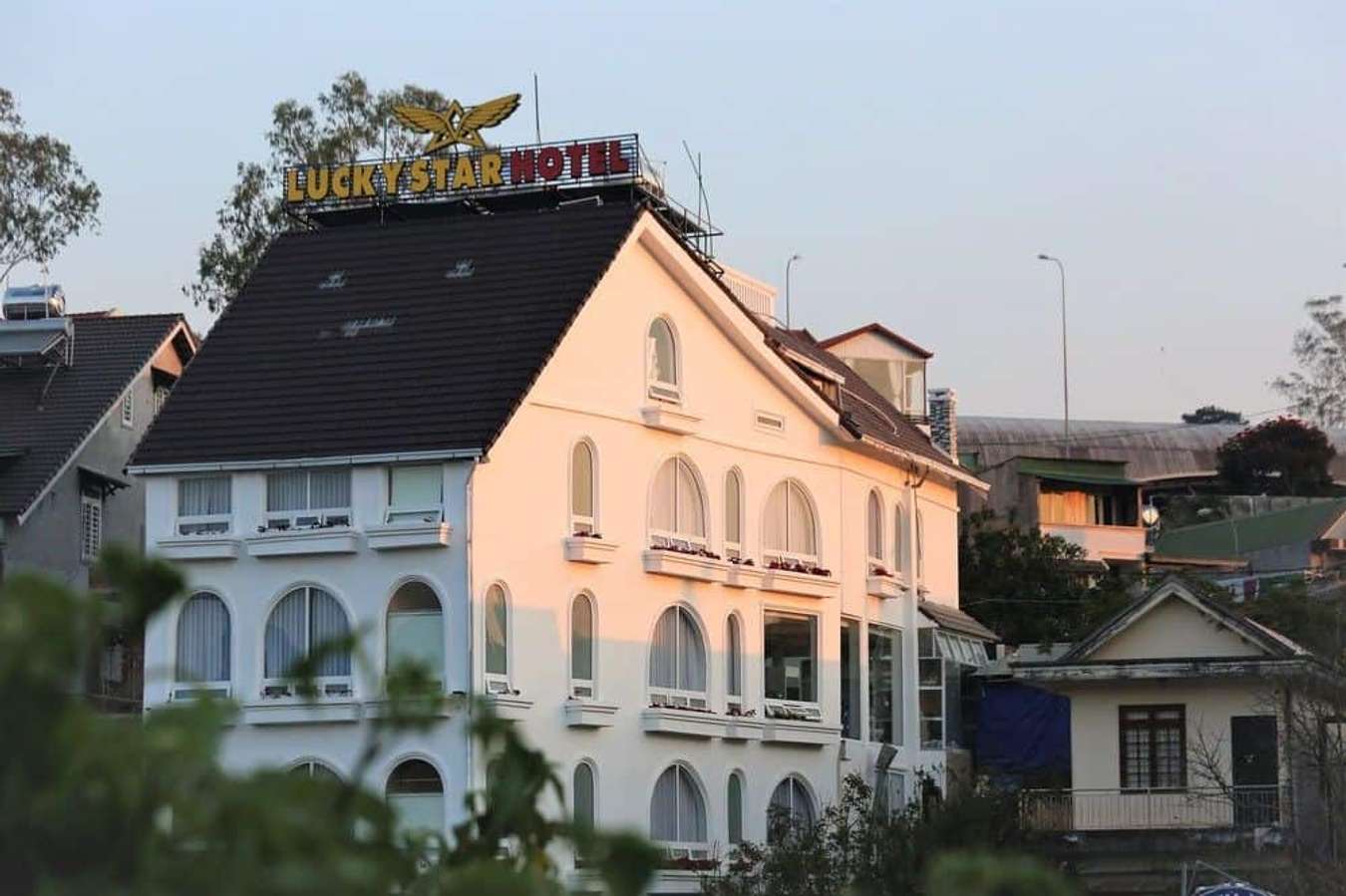 khách sạn giá rẻ đà lạt-Lucky Star Hotel