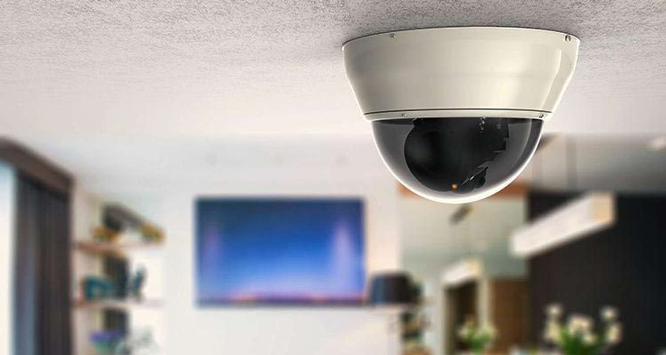 Suspect spy cam in your hotel room? Check using these 5 tips