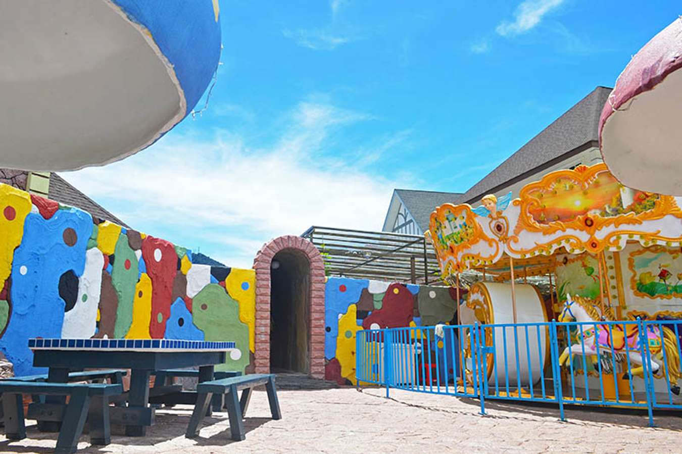 Smurf Inn – Play Area