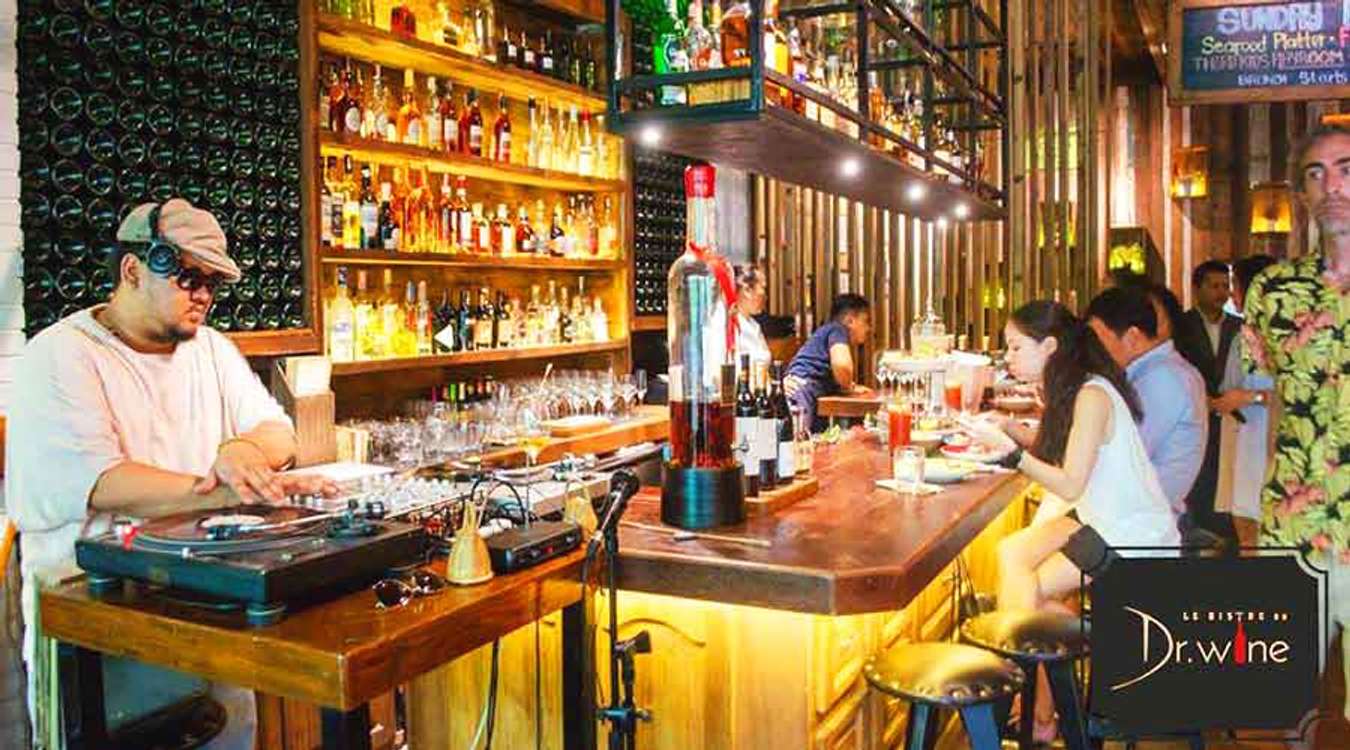 20 Best Bars in Manila for an Awesome Night Out