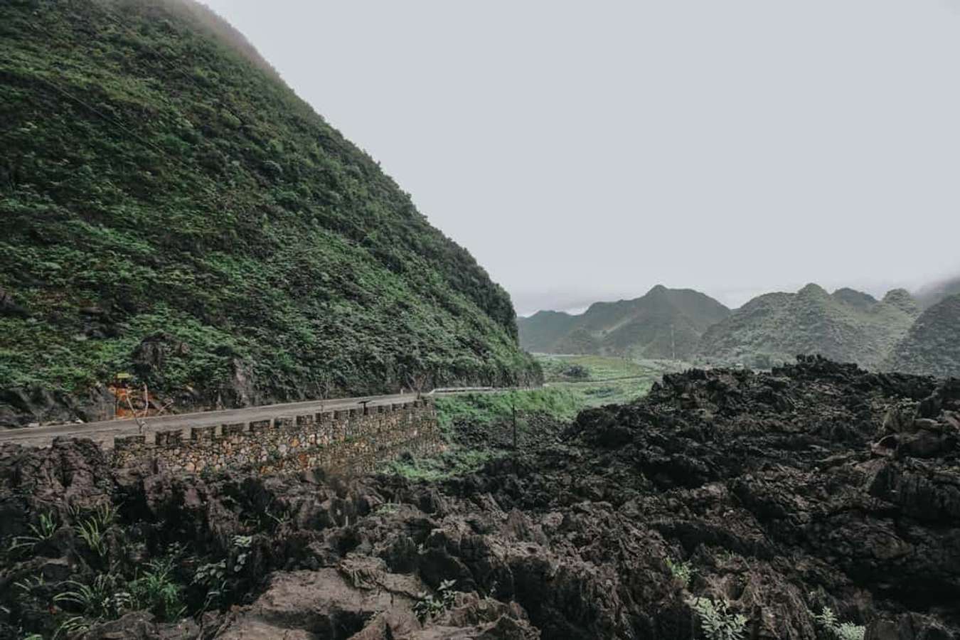 hà giang có gì đẹp-Cao nguyên đá Đồng Văn