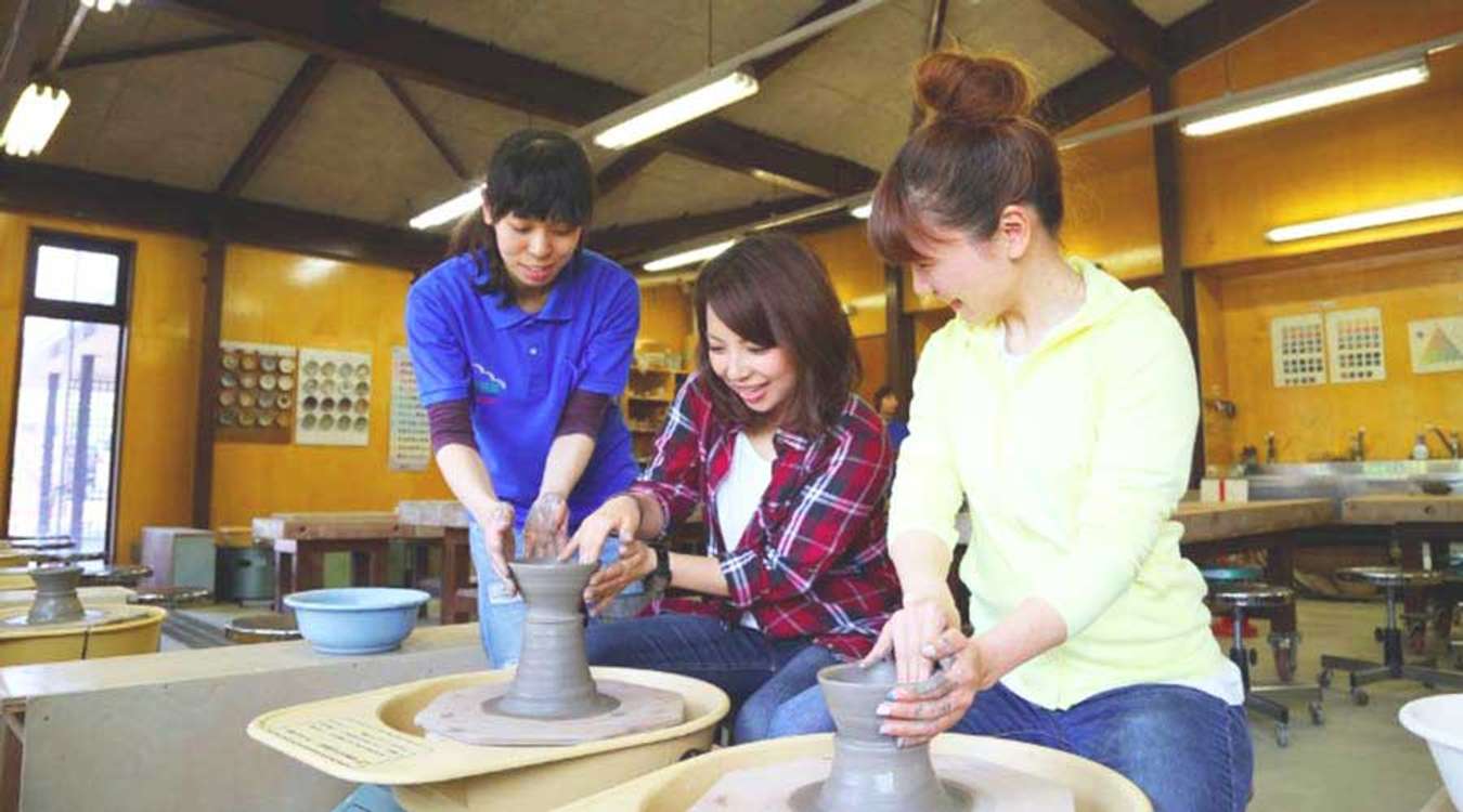 Maishima Pottery Museum