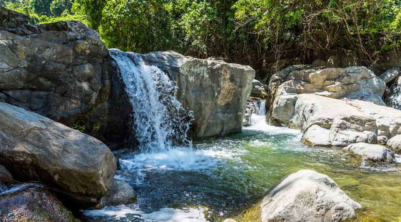 10 Must Visit Tourist Spots In Puerto Galera 