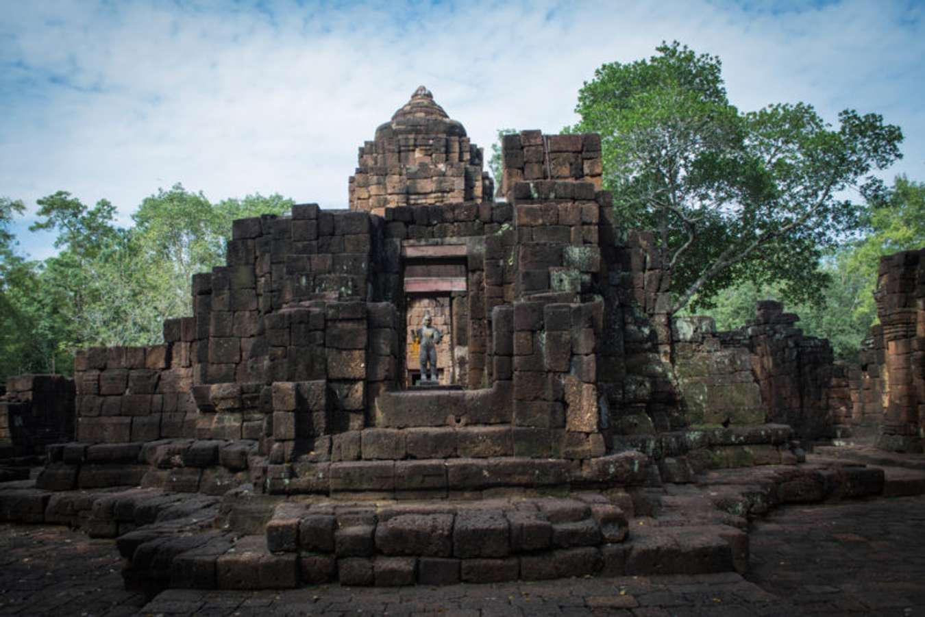 อุทยานประวัติศาสตร์เมืองสิงห์ - สถานที่เที่ยวในกาญจนบุรี