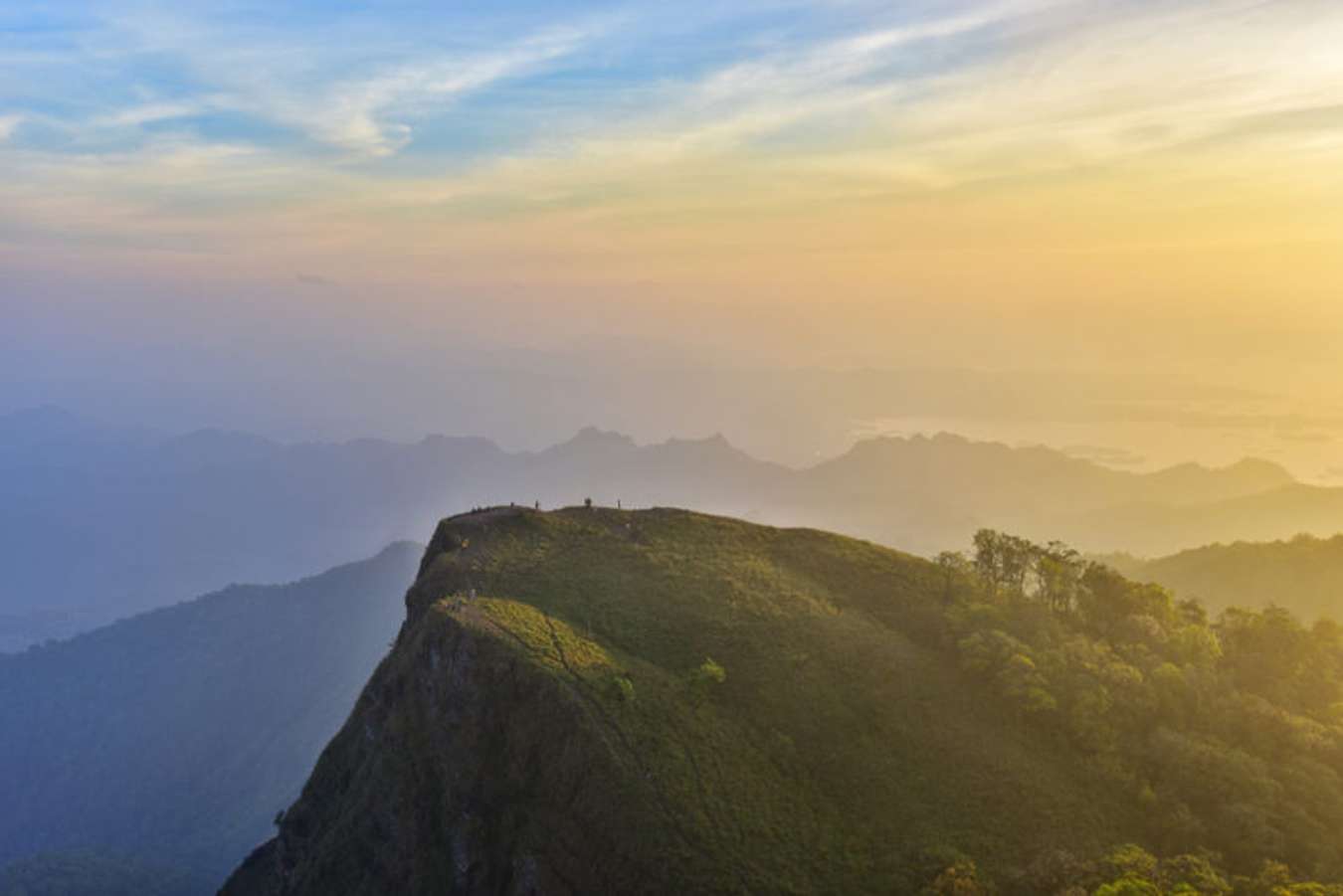 เขาสันหนอกวัว - สถานที่เที่ยวในกาญจนบุรี