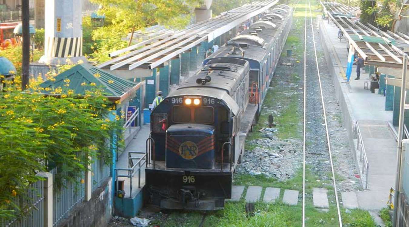 Philippine train