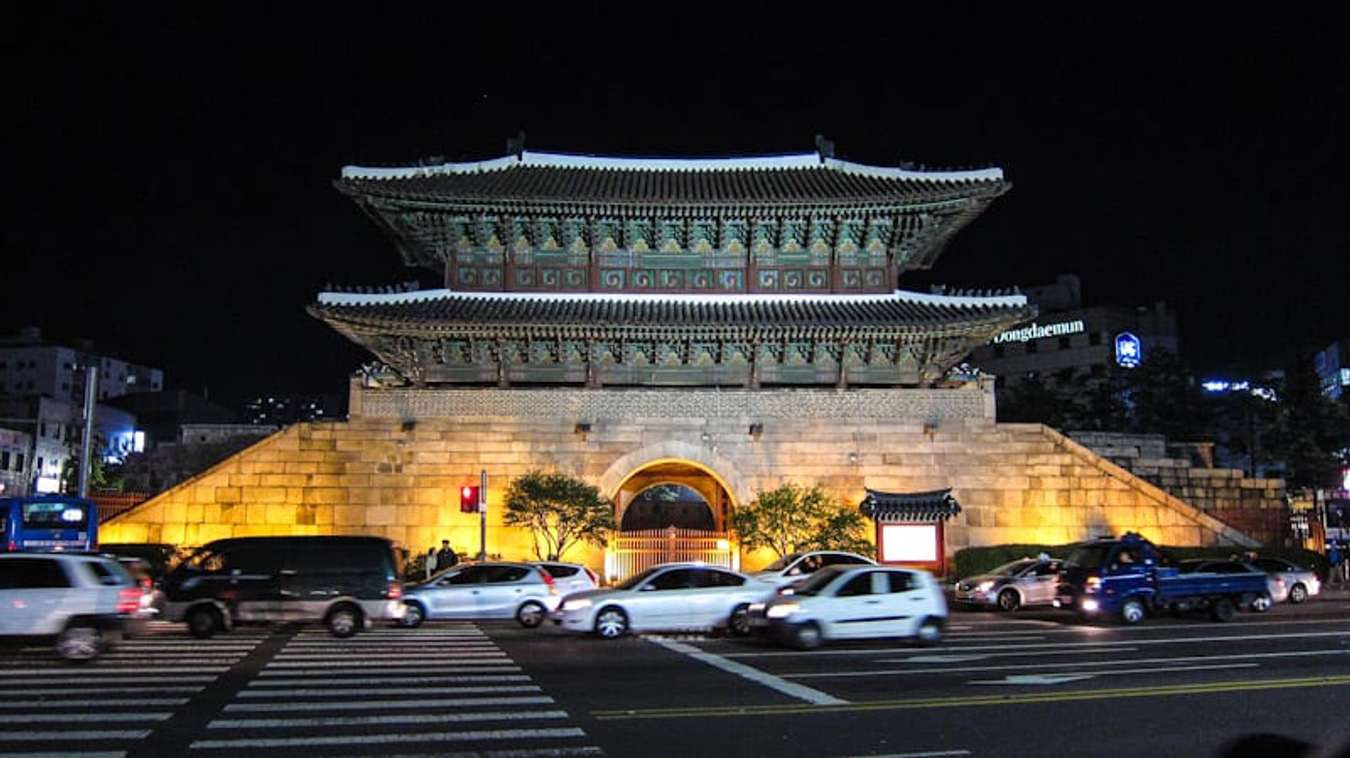 Heunginjimun - Địa điểm du lịch Hàn Quốc 